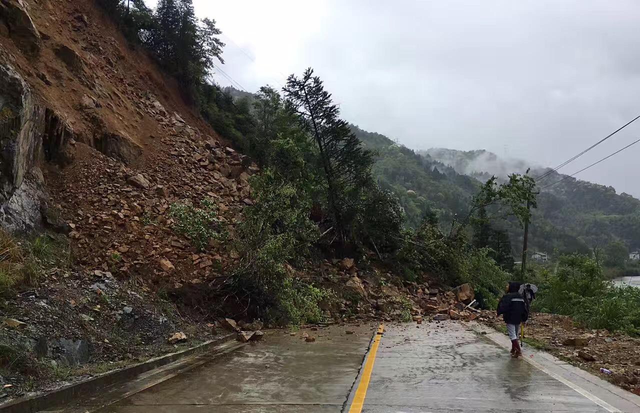 南万镇交通新动态，发展引领地方繁荣之路